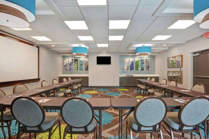 Meeting facility